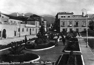 1954_piazza_de_santis.jpg